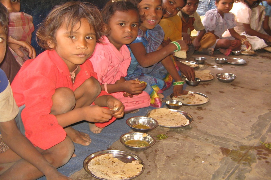 Malnourished Children of Madhya Pradesh. (Symbolic Image) Image Source: Pixabay.com