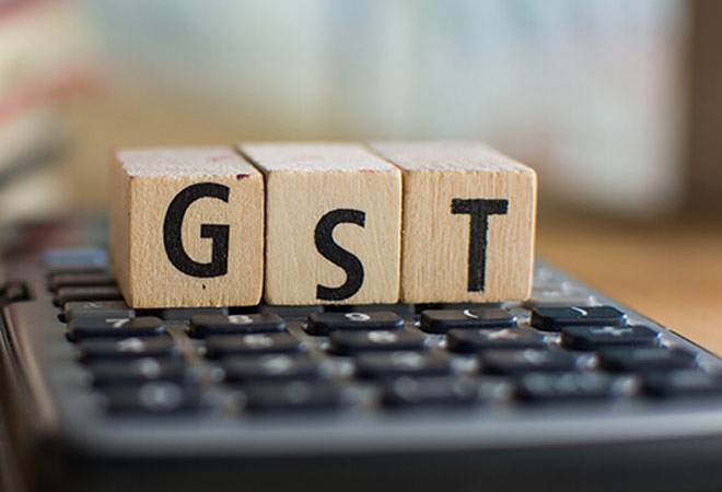 GST का मुख्य उद्देश्य भारत में कर प्रणाली को सामान्य और सरल बनाना है, जिससे व्यवसाय करने वालों को अधिक सुविधा मिले और अर्थव्यवस्था को स्थिरता मिले।