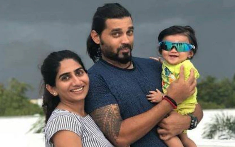 murli vijay and nikita love story